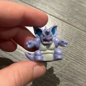 Nidoking pencil topper